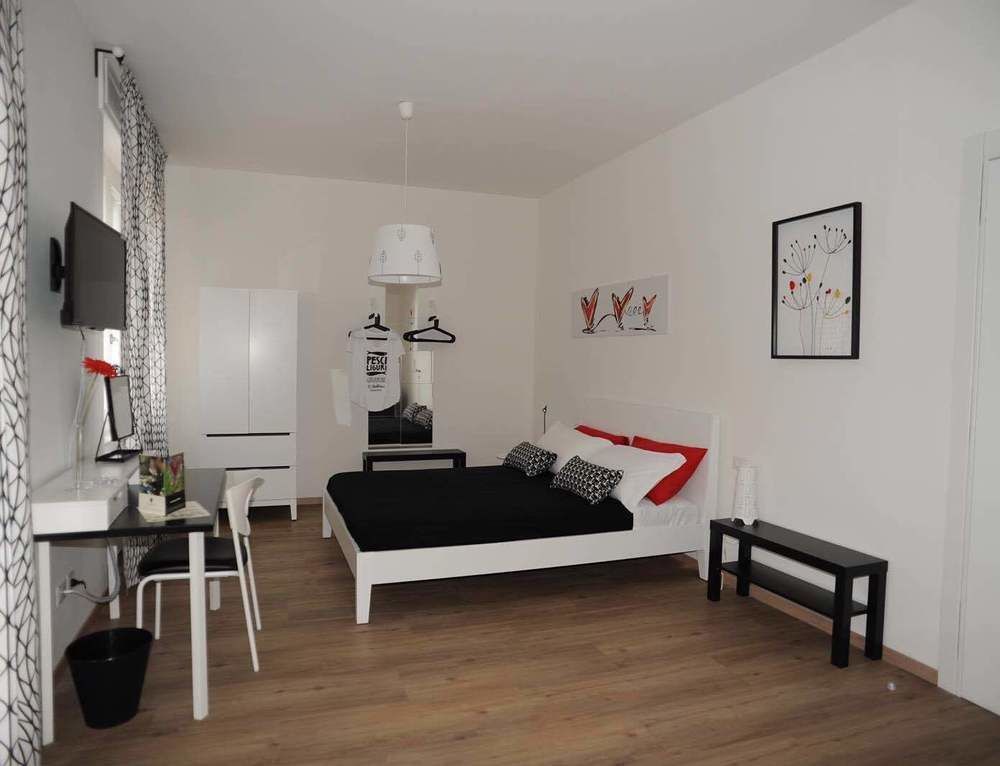 Via Colombo Holiday Rooms Λα Σπέτσια Εξωτερικό φωτογραφία