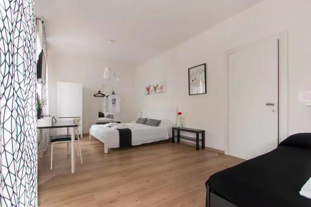 Via Colombo Holiday Rooms Λα Σπέτσια Εξωτερικό φωτογραφία